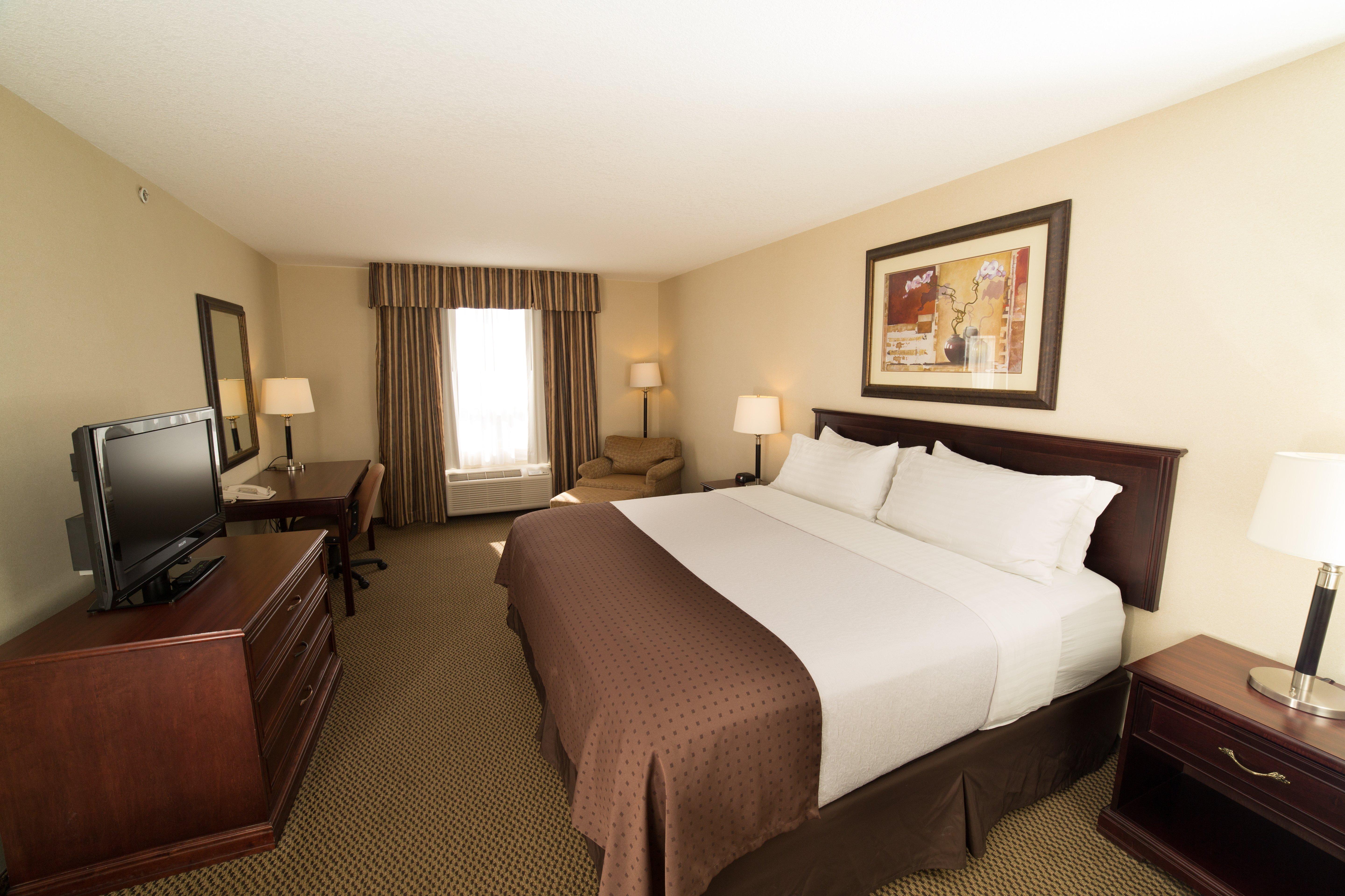 Holiday Inn & Suites Lloydminster By Ihg Zewnętrze zdjęcie
