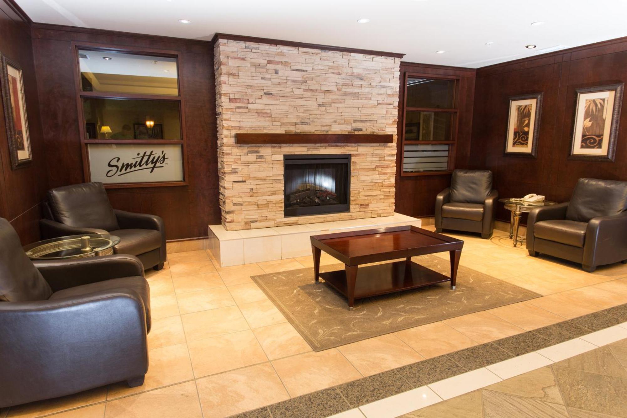 Holiday Inn & Suites Lloydminster By Ihg Zewnętrze zdjęcie